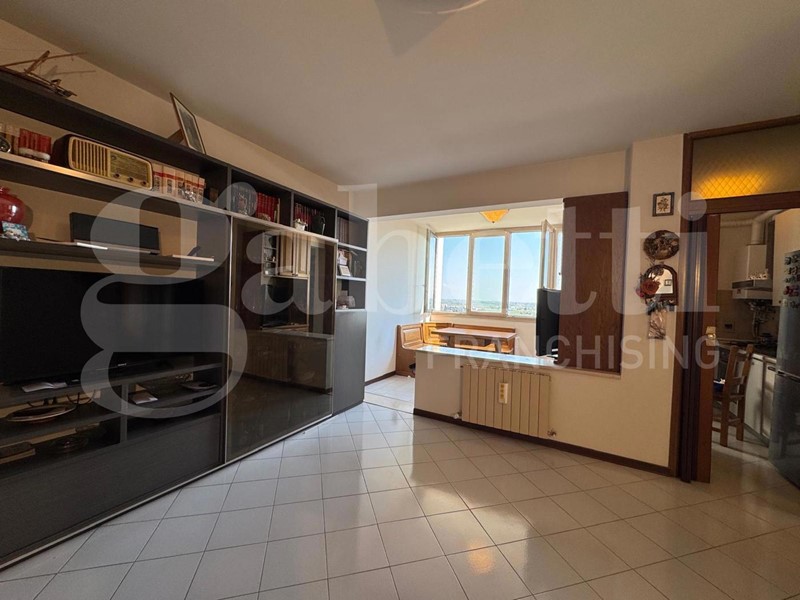 Quadrilocale in Vendita a Castel Maggiore, 265'000&euro;, 85 m², arredato, con Box