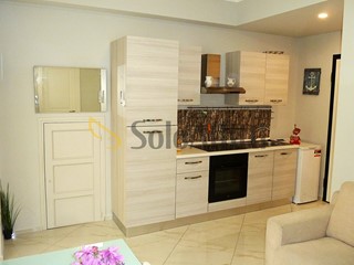 Trilocale in Affitto a Sanremo, 700&euro;, 45 m², arredato