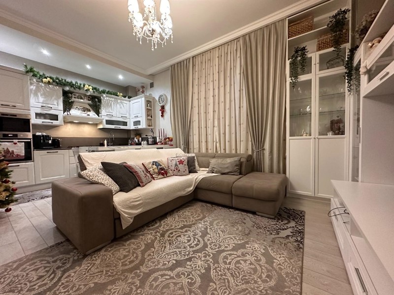 Appartamento in Vendita a Collesalvetti, zona Vicarello, 215'000&euro;, 85 m², arredato