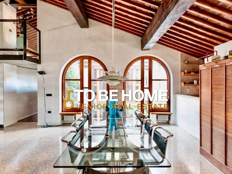 Attico in Vendita a Vicenza, 1'290'000&euro;, 320 m², con Box