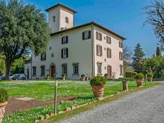 Appartamento in Vendita a Lastra a Signa, 1'750'000&euro;, 300 m², arredato