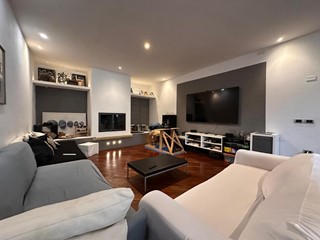 Appartamento in Vendita a Cascina, 339'000&euro;, 180 m²