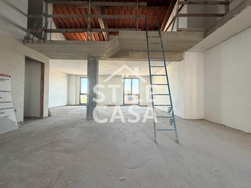 Loft in Vendita a Santa Croce sull'Arno, 250'000&euro;, 150 m²