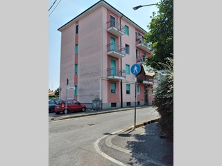 Quadrilocale in Vendita a Busnago, 94'950&euro;, 80 m²