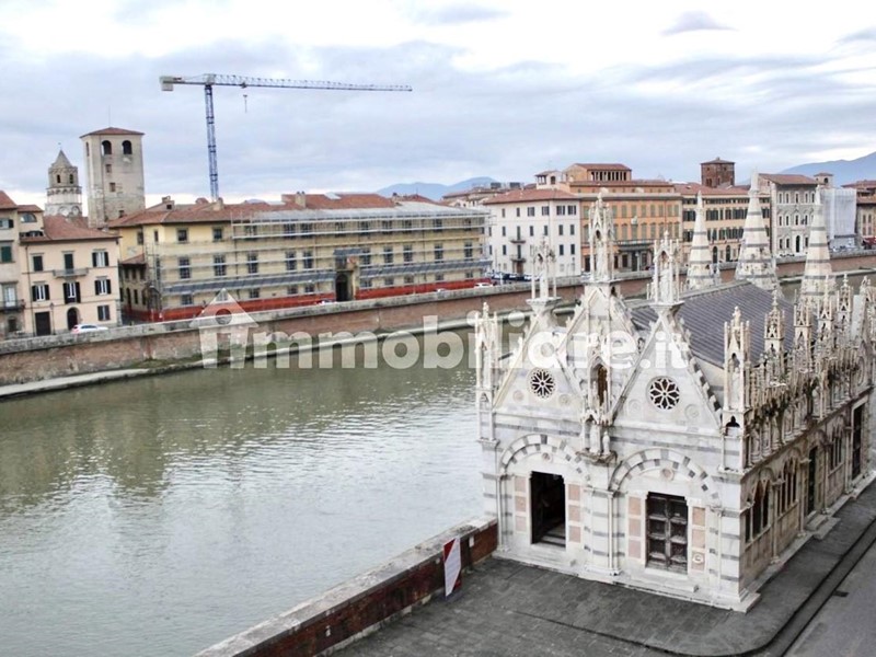 Appartamento in Vendita a Pisa, 730'000&euro;, 245 m²