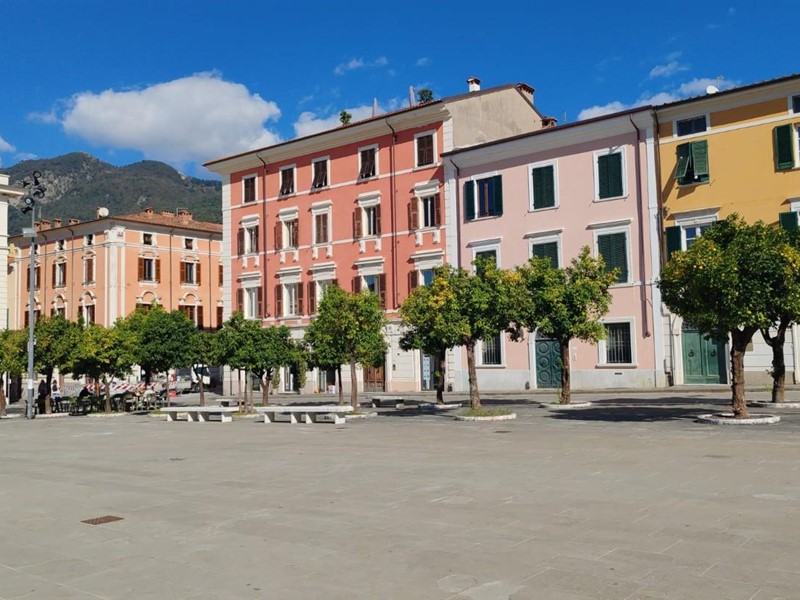 Quadrilocale in Vendita a Massa, 145'000&euro;, 72 m²