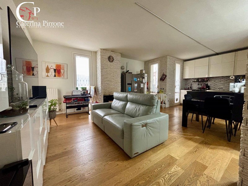 Appartamento in Vendita a Fiesole, 420'000&euro;, 136 m²