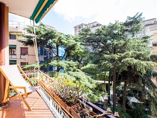 Appartamento in Vendita a Genova, 290'000&euro;, 120 m²