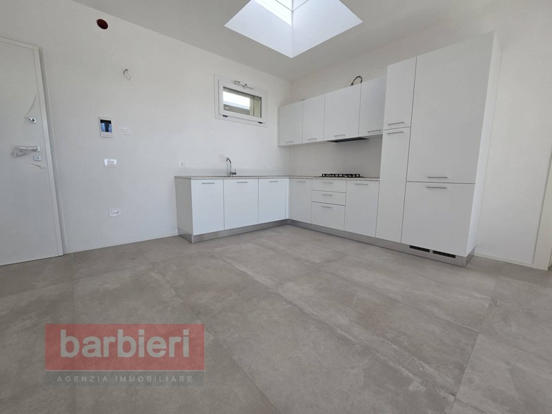 Trilocale in Affitto a Cervia, 75 m²