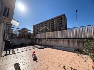 Quadrilocale in Vendita a Palermo, 115'000&euro;, 100 m²