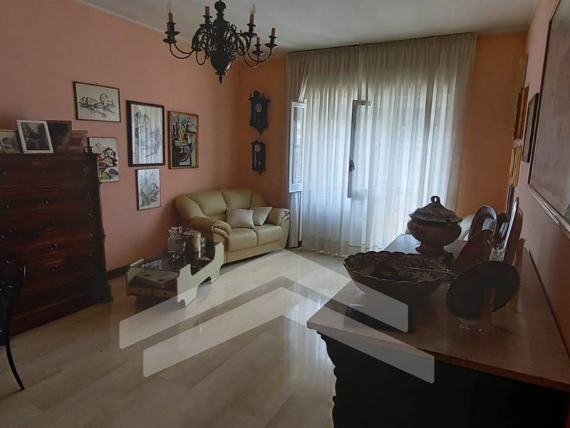 Quadrilocale in Vendita a Campobasso, 82'000&euro;, 128 m²
