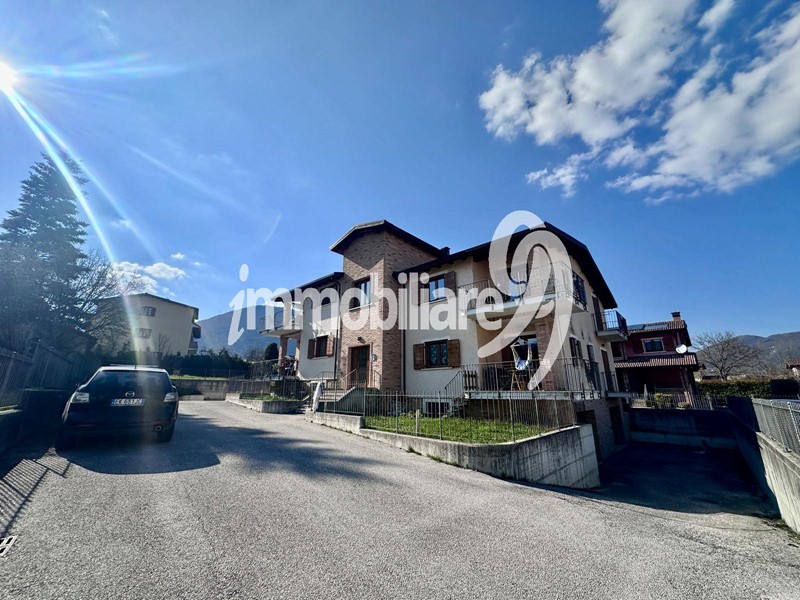 Trilocale in Vendita a Scoppito, 153'000&euro;, 96 m²