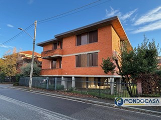Quadrilocale in Vendita a Palazzolo sull'Oglio, 156'000&euro;, 138 m²