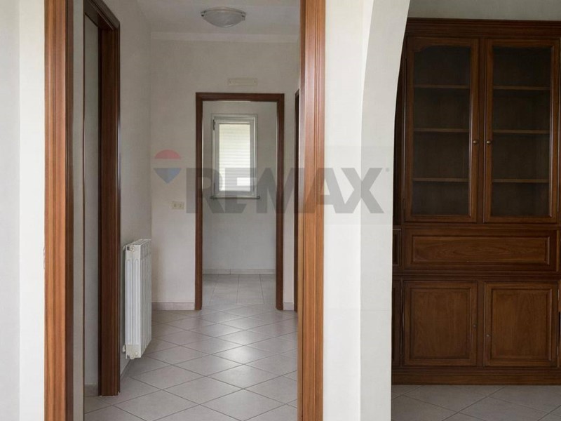 Appartamento in Vendita a Belpasso, 125'000&euro;, 111 m²