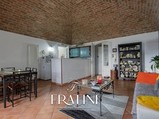 Quadrilocale in Vendita a Civitella del Tronto, 99'000&euro;, 95 m²