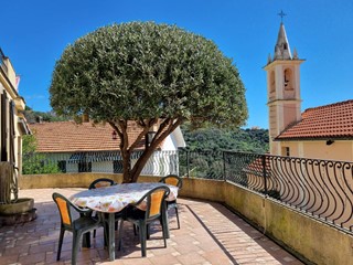 Trilocale in Vendita a Celle Ligure, 195'000&euro;, 60 m²