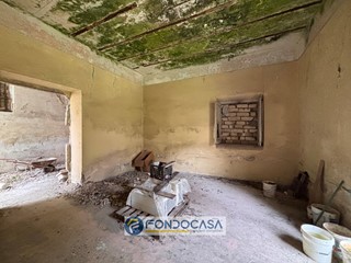 Appartamento in Vendita a Sant'Antimo, 350'000&euro;, 250 m²