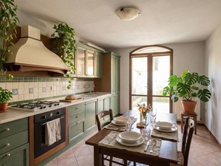 Quadrilocale in Vendita a Sorbolo Mezzani, 150'000&euro;, 100 m²