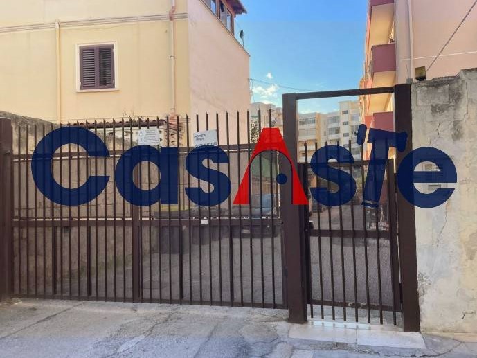 Appartamento in Vendita a Trani, 112'702&euro;, 150 m²