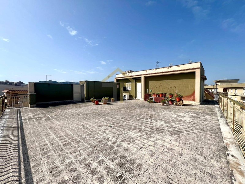 Appartamento in Vendita a Bagheria, 170'000&euro;, 282 m²
