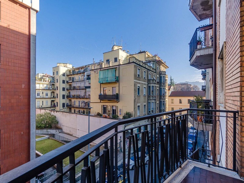 Quadrilocale in Vendita a Torino, 255'000&euro;, 88 m²