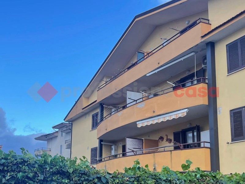 Appartamento in Vendita a Vitulazio, 119'000&euro;, 115 m², con Box