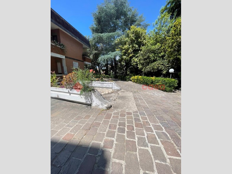 Quadrilocale in Vendita a Minturno, 185'000&euro;, 110 m², con Box