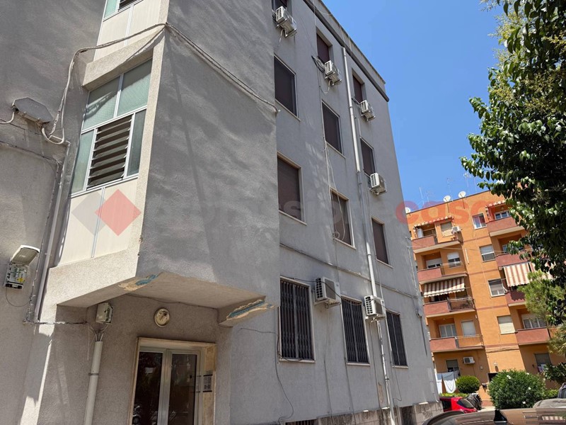Quadrilocale in Vendita a Taranto, 65'000&euro;, 118 m²