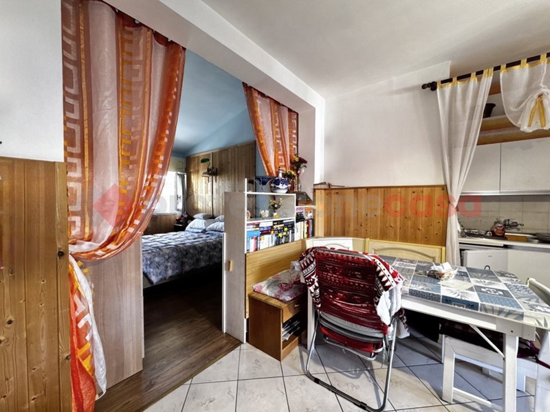 Bilocale in Vendita a Castelletto sopra Ticino, 87'000&euro;, 62 m²