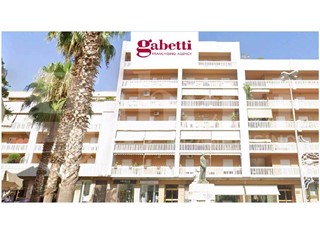 Quadrilocale in Vendita a Canosa di Puglia, 117 m²
