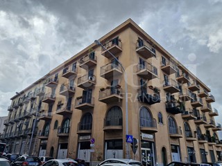 Quadrilocale in Affitto a Palermo, 780&euro;, 100 m², arredato