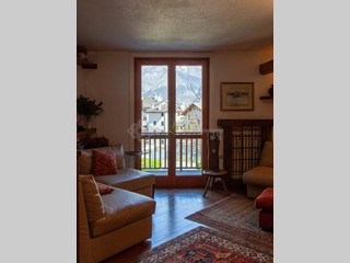 Quadrilocale in Affitto a Courmayeur, zona Centro, 128 m², arredato