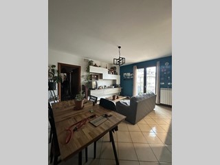 Quadrilocale in Vendita a Spinetoli, 138'000&euro;, 91 m², con Box