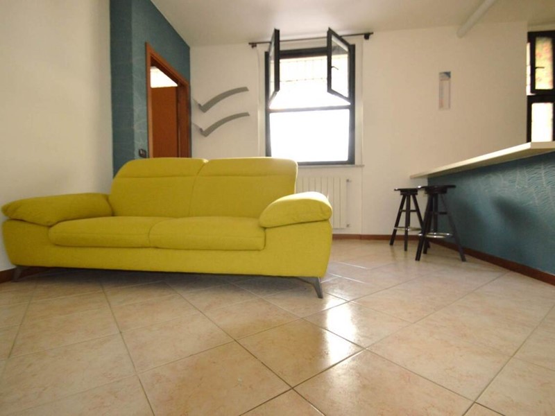 Bilocale in Vendita a Rozzano, 124'000&euro;, 43 m², arredato