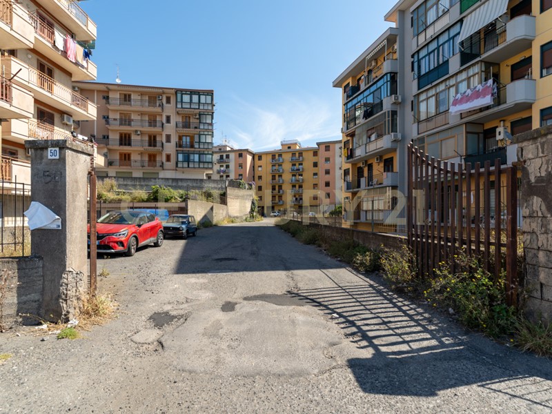 Quadrilocale in Vendita a Acireale, 109'000&euro;, 119 m², arredato, con Box