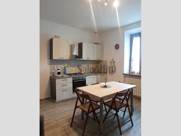 Bilocale in Affitto a Siena, zona Acquacalda Petriccio Uncinello, 600&euro;, 52 m², arredato