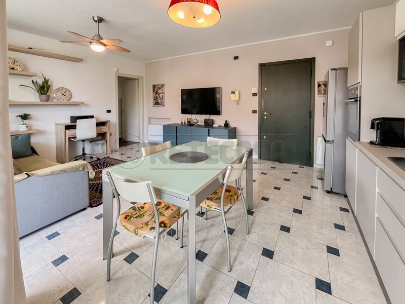 Quadrilocale in Vendita a Vicenza, 137'000&euro;, 94 m², con Box