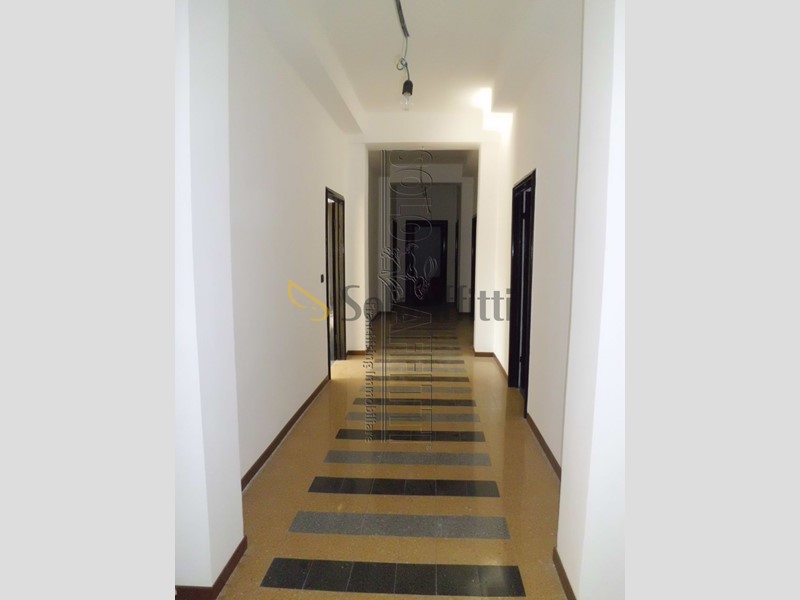 Quadrilocale in Affitto a Pavia, zona Viale LibertÃ  - Piazza Minerva, 1'500&euro;, 180 m²