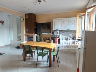 Bilocale in Vendita a Vicchio, 95'000&euro;, 60 m², con Box