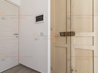 Trilocale in Vendita a Siracusa, zona Adda Gelone Timoleonte, 130'000&euro;, 74 m², arredato