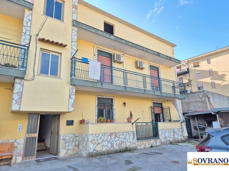 Trilocale in Vendita a Palermo, 110'000&euro;, 100 m²