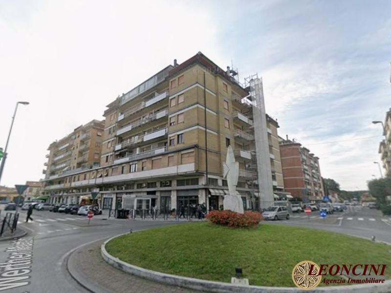 Quadrilocale in Vendita a Carrara, 189'643&euro;, 155 m²