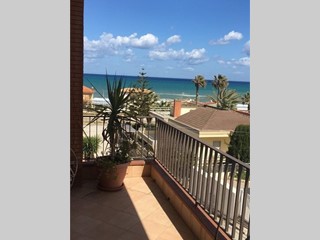 Quadrilocale in Affitto a Alcamo, 80 m²