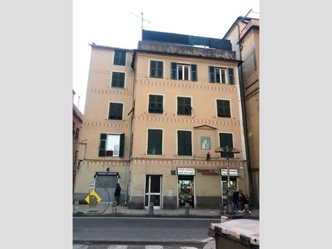 Trilocale in Vendita a Genova, 21'597&euro;, 36 m²