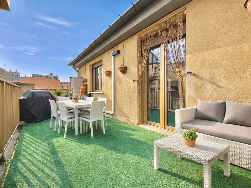 Bilocale in Vendita a Milano, 389'000&euro;, 75 m², arredato