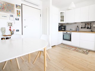 Bilocale in Vendita a Bologna, 240'000&euro;, 60 m², arredato