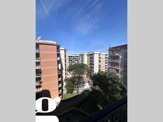 Appartamento in Affitto a Napoli, 1'700&euro;, 174 m²