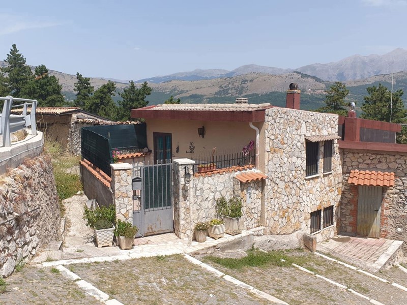 Bilocale in Vendita a Tagliacozzo, 49'000&euro;, 60 m²