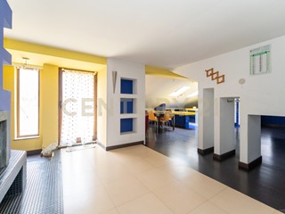 Bilocale in Vendita a Gravina di Catania, 91'000&euro;, 108 m²