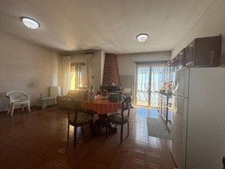 Trilocale in Vendita a Nettuno, 135'000&euro;, 100 m²